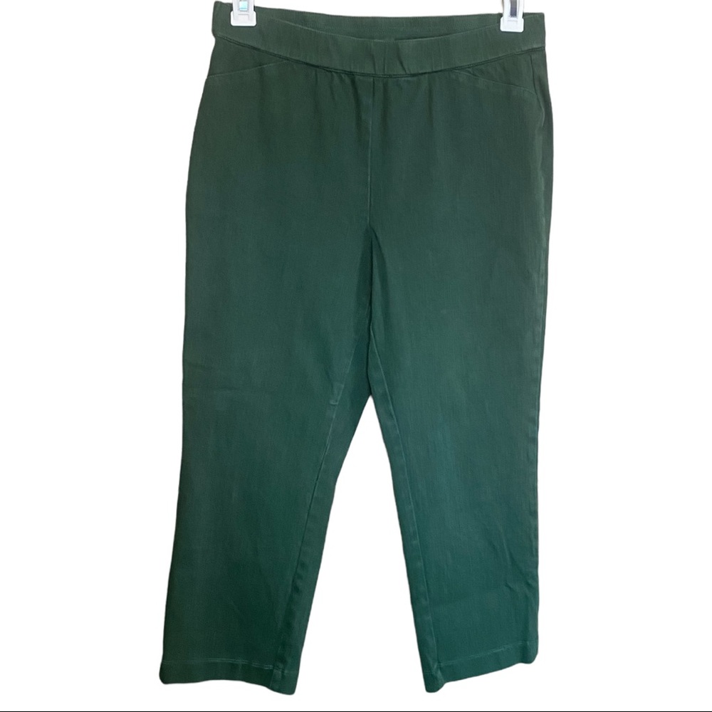 C. Wonder Green Jegging Crops